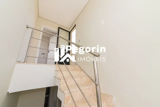 Imagem Casa Triplex 03 quartos todos com suíte