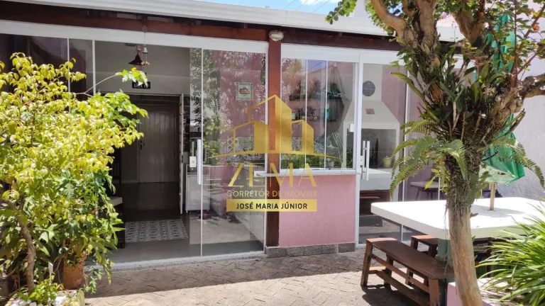 Imagem Casa térrea, 250m2, 03 dorms, 02 vagas, a 50m da Av. Capitão Manoel Rudge