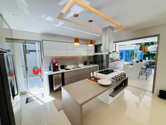 Imagem Luxuosa Casa à Venda na Riviera de São Lourenço Módulo 12 - 6 Quartos, 6 Suítes, 3 Salas, 4 Vagas - Área Externa Espetacular!