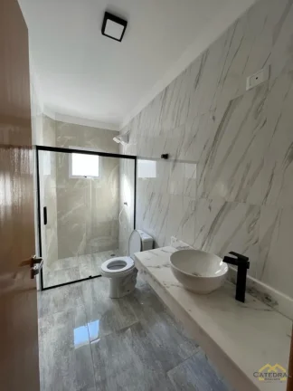Imagem Casa de 230m2 com 3 quartos e piscina à Venda no Condomínio Ibi Aram II - Itupeva/SP