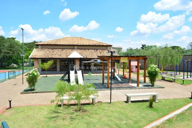 Imagem Casa à venda no Condomínio Residencial Athenas, no bairro Morumbi, Paulínia.

Você quer morar em...