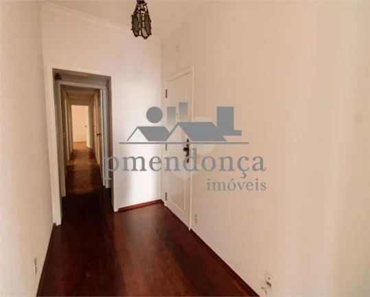Imagem Apartamento em Higienópolis com 3 quartos, (1 suite) e 2 vagas, 210 m2