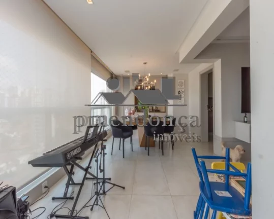 Imagem Apartamento na Água Branca com 03 suítes e 04 vagas, 176m².