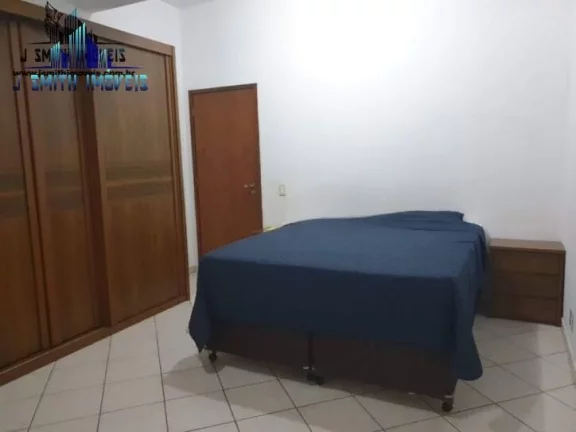 Imagem CASA TÉRREA EM CONDOMÍNIO NA REGIÃO DA GRANJA VIANA, DENTRO DE CHÁCARA RESIDENCIAL.
AC. 350m², ...