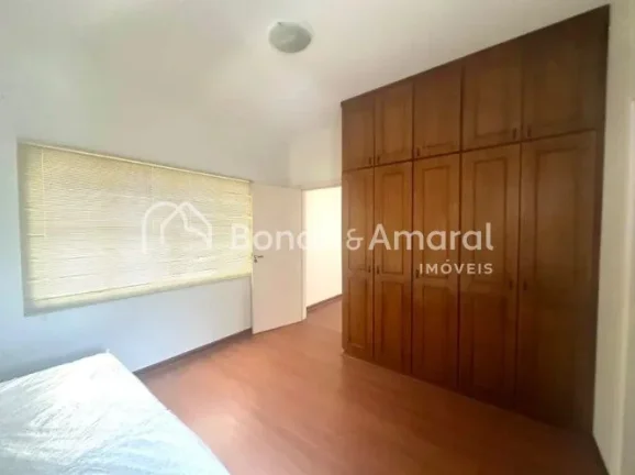 Imagem Casa à venda com 4 suítes, 392 m² no San Conrado