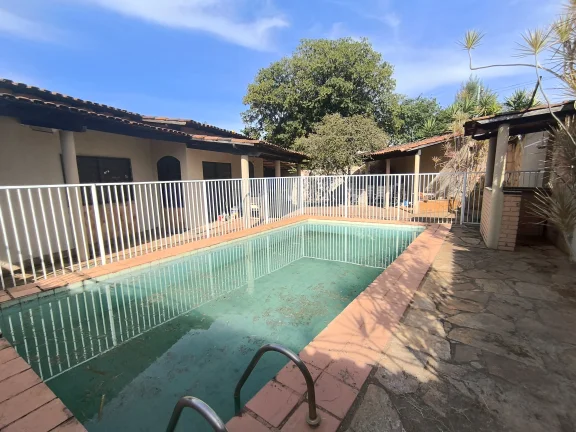 Imagem Aluga Casa De 4/4 Sendo 1 Suite No Parque Acalanto