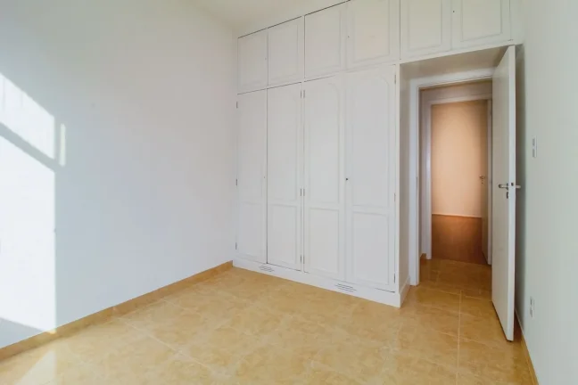 Imagem Apartamento Botafogo - 91M², 3 Dorms, Salão de Festas, Brinquedoteca, Playground, Área Verde.