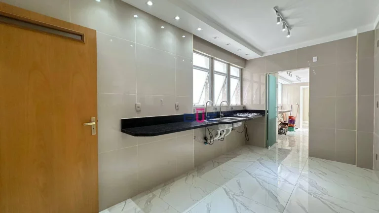 Imagem Apartamento com 3 dormitórios para alugar, 130 m² por R$ 8.800,00/mês - Boqueirão - Santos/SP