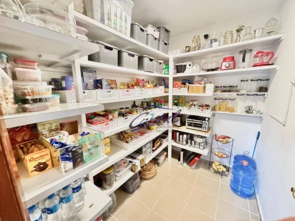 Imagem Casa com 5 quartos (3 suítes) à venda, 404 m² - Granja Viana - Jandira/SP