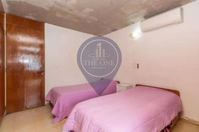 Imagem Imperdível Casa à Venda na Vila Ida, São Paulo-SP: 3 Quartos, 1 Suíte, 2 Salas, 3 Banheiros, 4 Vagas, 311 m². Venha Conferir!