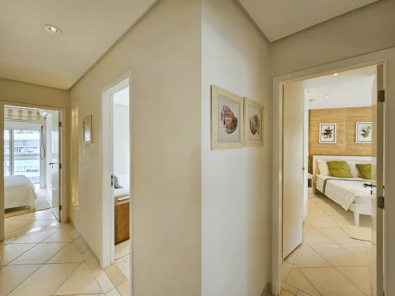 Imagem Apartamento com 4 dormitórios à venda, 197 m por R$ 8.500.000,00 - Riviera