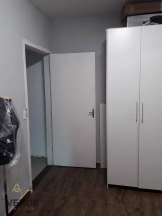 Imagem Sobrado com 4 dormitórios à venda, 79 m² por R$ 381.000,00 - Conjunto Habitacional Castro Alves - São Paulo/SP