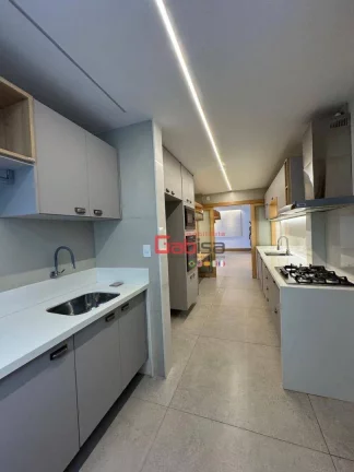 Imagem Apartamento com 3 dormitórios à venda, 250 m² por R$ 3.900.000,00 - Centro - Cabo Frio/RJ