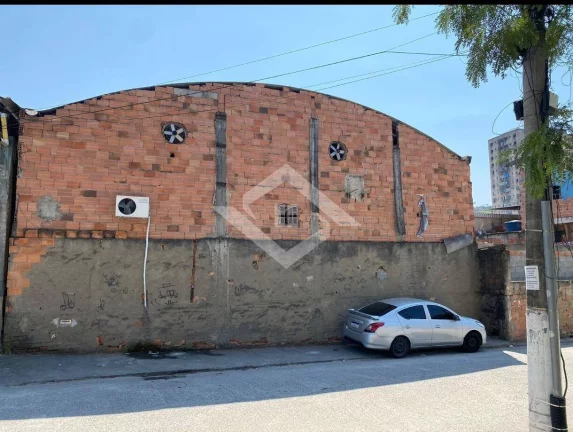 Imagem Galpão para locação ou venda no bairro Galo Branco - 422M²