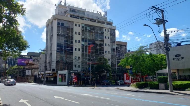 Sala Comercial à Venda, 29 m² em Auxiliadora - Porto Alegre