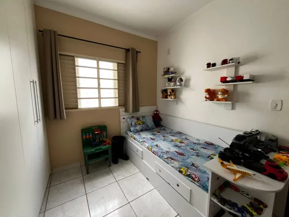 Imagem Casa tipo para venda em Villa Real com 2 quartos, sendo 1 suíte, 84m2