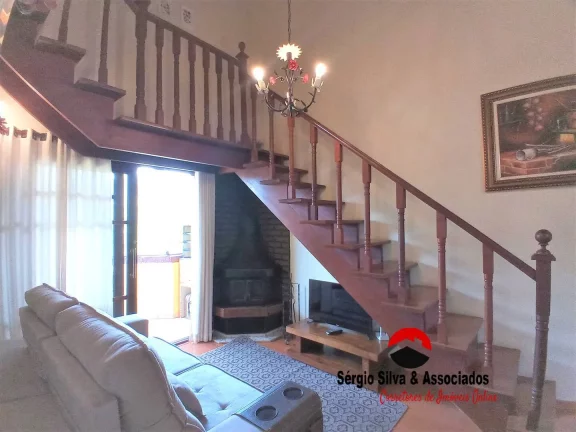 Imagem Apartamento mobiliado para venda, por R$ 380.000,00 em Campos do Jordão/SP.