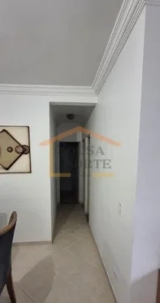Imagem Apartamento de 70 m², totalmente mobiliado, com 3 dormitórios, sala para dois ambientes com sacada...