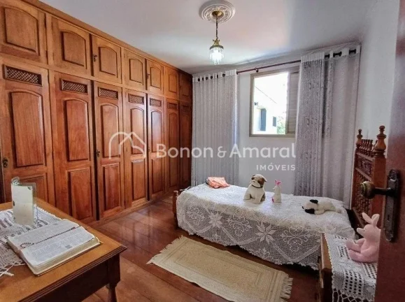 Imagem Este excelente apartamento no Condomínio Ilha Rhodes, localizado no coração do Cambuí, oferece c...