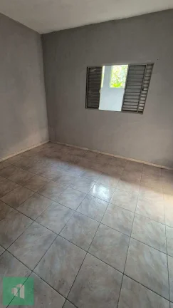 Imagem Casa à venda em Mauá, Parque Bandeirantes, com 3 quartos