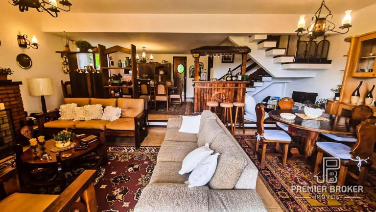 Imagem Casa à venda, 172 m² por R$ 1.700.000,00 - Granja Guarani - Teresópolis/RJ