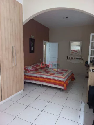 Imagem Casa com 3 dormitórios à venda, 600 m² por R$ 2.600.000 - São Cristóvão - Cabo Frio/RJ