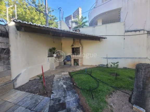 Imagem Casa à Venda - Ampla, Moderna e Completa em Ponta negra