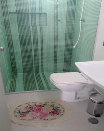 Imagem Apartamento à venda no Guarujá na Praia das Pitangueiras.