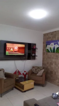 Imagem Casa à venda no Conjunto Marcos Freire 3 com 2 quartos, suíte e 2 vagas de garagem.