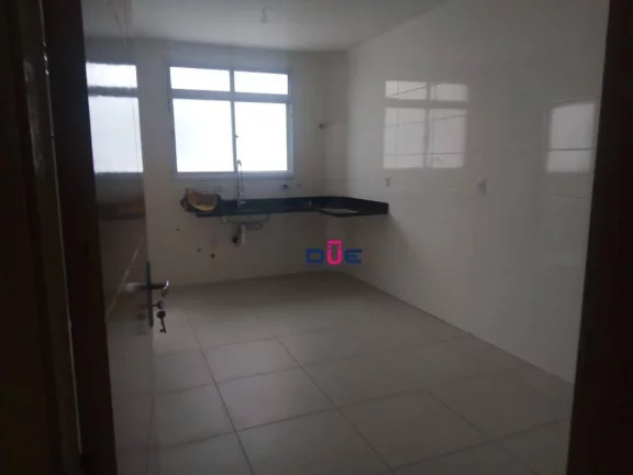 Imagem Sobreposta alta duplex com 3 suítes e lazer completo no Boqueirão, Santos