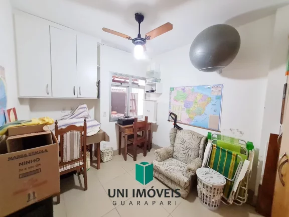 Imagem Apartamento espaçoso a venda de 3 quartos com suíte e área lateral na Praia do Morro em Guarapari