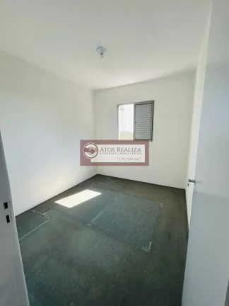 Imagem Apartamento de 2 Dormitórios à Venda no Parque das Árvores, SP, 45m², Valor de Oportunidade..
