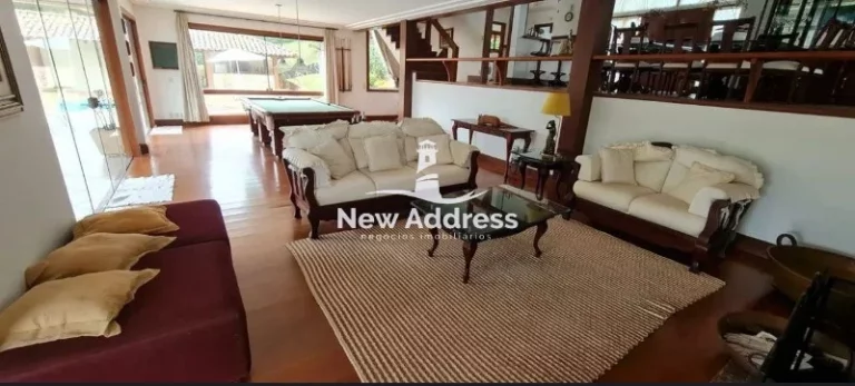Imagem Casa Alto Padrão com 4 suítes à venda em Vargem Alta/ES