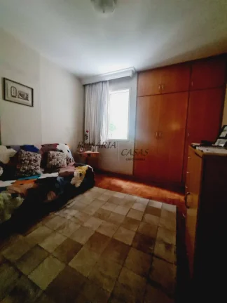 Imagem VENDO APARTAMENTO NA RUA APINAGES !!!