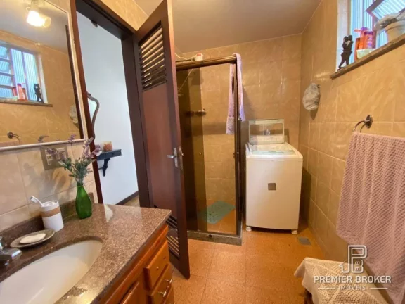 Imagem Apartamento à venda, 67 m² por R$ 420.000,00 - Várzea - Teresópolis/RJ