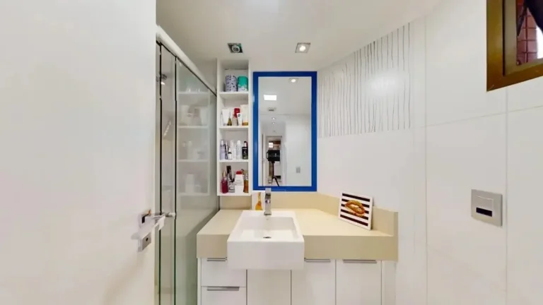 Imagem Apartamento Cobertura Duplex 210M², 3Q, 2 Suítes, 4 Banheiros, 1 Vaga, Academia, Piscina, Brinquedoteca, Churrasqueira, Gerador, Quadra, Gerador.