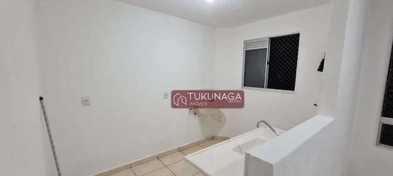 Imagem Vendo Apartamento Condomínio Parque Santa Lúcia. Av. River, 465 - Água Chata, Guarulhos.
