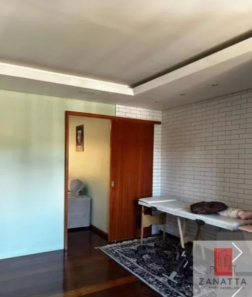 Imagem Casa com 4 Quartos à Venda, 204 m² em Centro - Esteio