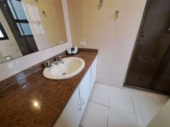 Imagem APARTAMENTO AMPLO COM 3 SUÍTES, PISCINA NA PRAIA DE PITANGUEIRAS