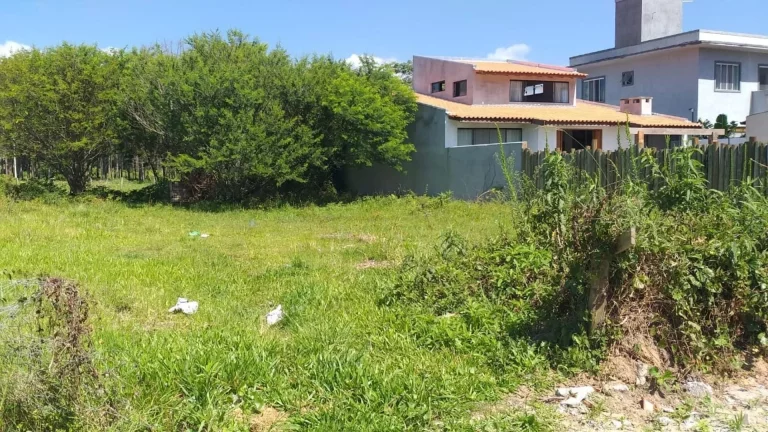 Imagem Terreno à venda em Garopaba-SC, no bairro Pinguirito, com 265,00 m² - Imperdível!