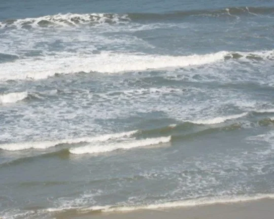 Imagem Apartamento à venda no Guarujá na Praia das Pitangueiras.