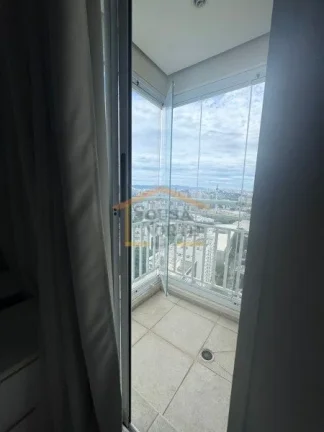 Imagem Apartamento em condomínio de torre única com 28 andares, 70 m² de área privativa. O imóvel poss...