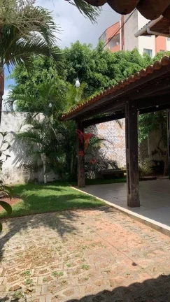 Imagem Casa em condomínio fechado em Ponta Negra, Natal. 3 Quartos,2 Suítes, varanda com jardim
