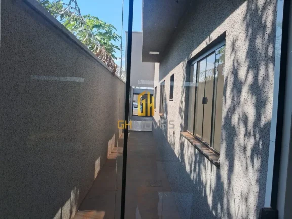 Imagem Casa com 3 quartos no Solar Central Park, em terreno com 180m² com 106m² de área construída poss...