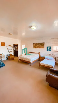 Imagem EXCELENTE CHÁCARA NO CONDOMÍNIO TRÊS PORTEIRAS