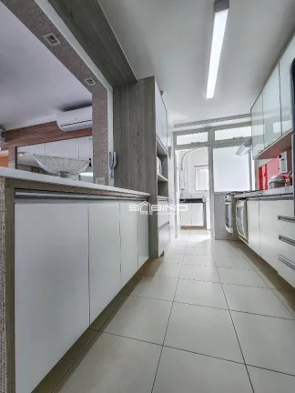 Imagem Apartamento Pé na Areia à Venda com 3 dormitórios sendo 2 suítes 128m² - Riviera de São Lourenço - Bertioga SP Localizado no Módulo 8.