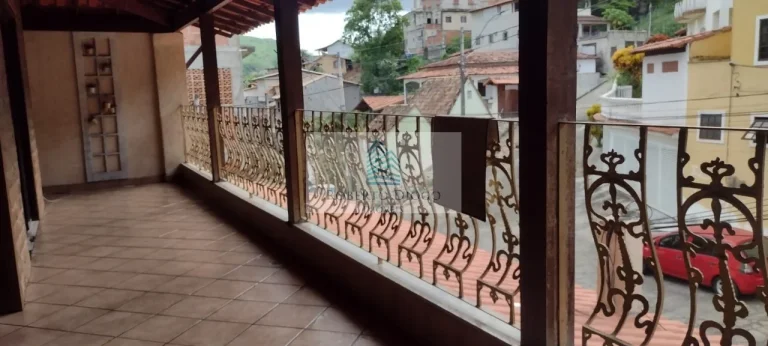 Imagem Casa em Condomínio de Luxo em São Gonçalo-RJ, Zé Garoto: 3 quartos, 1 suíte, 2 salas, 2 banheiros, 2 vagas, 317m²!