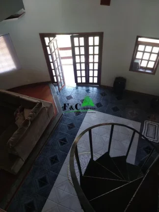 Imagem Sobrado para Venda em Limeira, Vila Queiroz, 3 dormitórios, 1 suíte, 1 banheiro, 1 vaga
