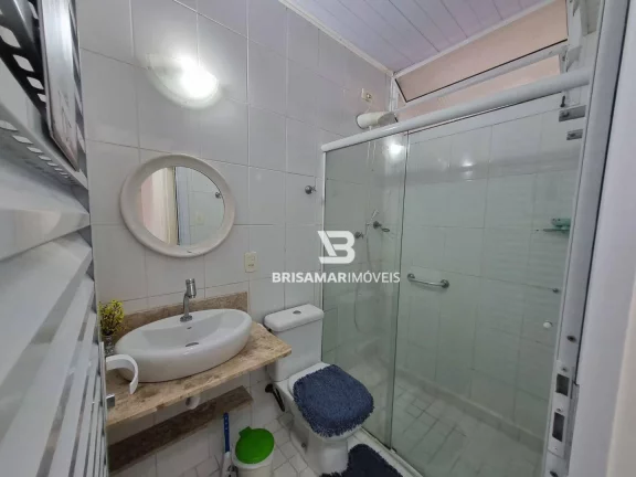 Imagem PITANGUEIRAS- UMA QUADRA DA PRAIA , LOCALIZAÇÃO ESPETACULAR , GARAGEM DEMARCADA