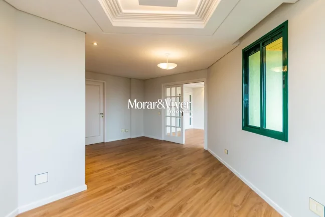 Imagem Apartamento para Venda em Curitiba, Centro, 3 dormitórios, 1 suíte, 3 banheiros, 2 vagas